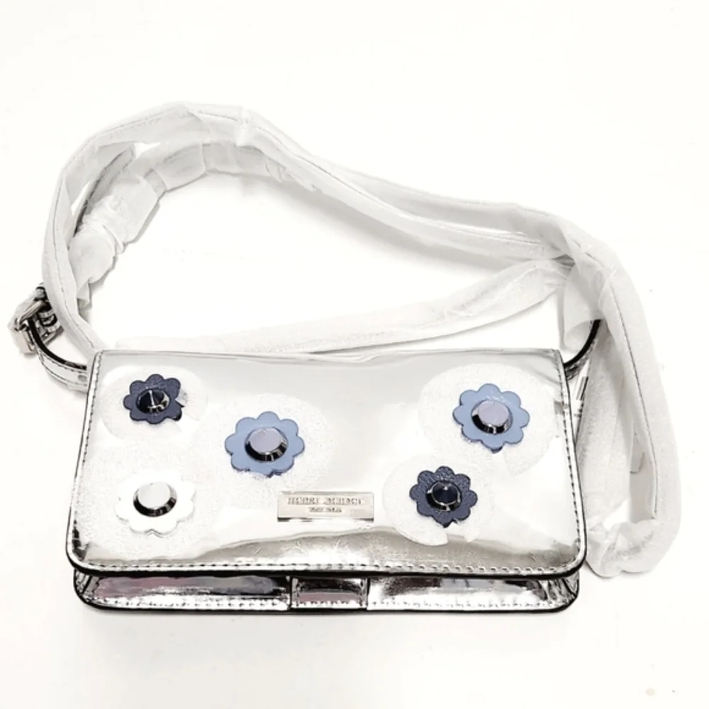 Henri Bendel XL Smartphone‎ Xbody Metallic Floral Applique